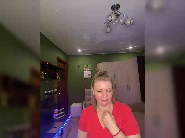 Veronika_Gold webcam