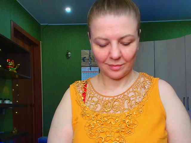 Veronika_Gold webcam