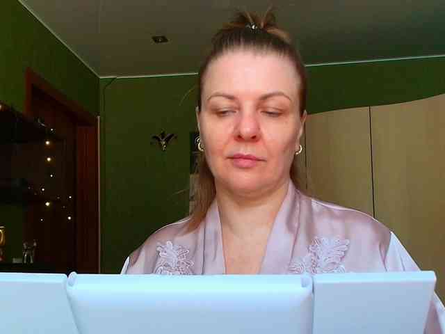 Veronika_Gold webcam