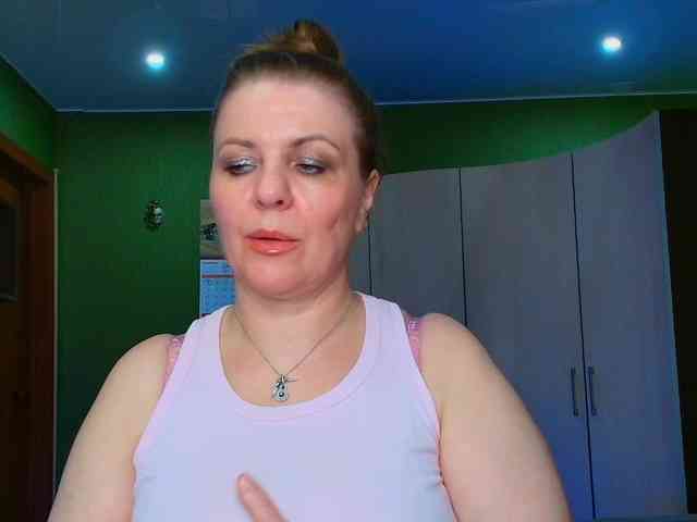 Veronika_Gold webcam