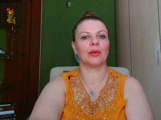 Veronika_Gold webcam