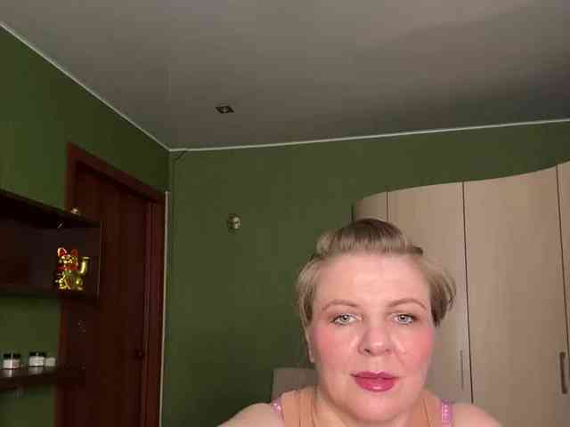 Veronika_Gold webcam