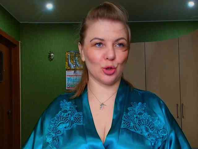 Veronika_Gold webcam