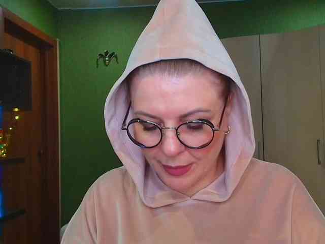 Veronika_Gold webcam
