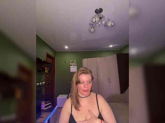 Veronika_Gold webcam