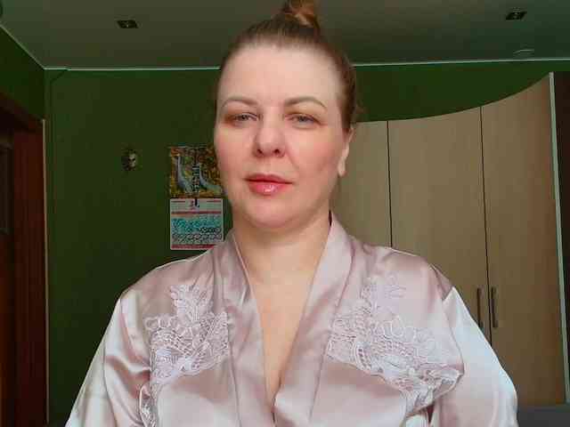 Veronika_Gold webcam