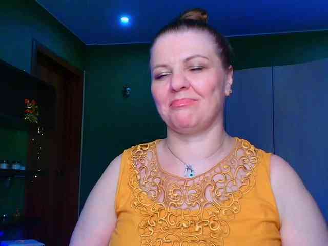 Veronika_Gold webcam