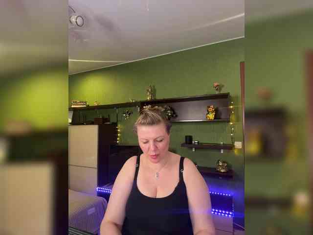 Veronika_Gold webcam