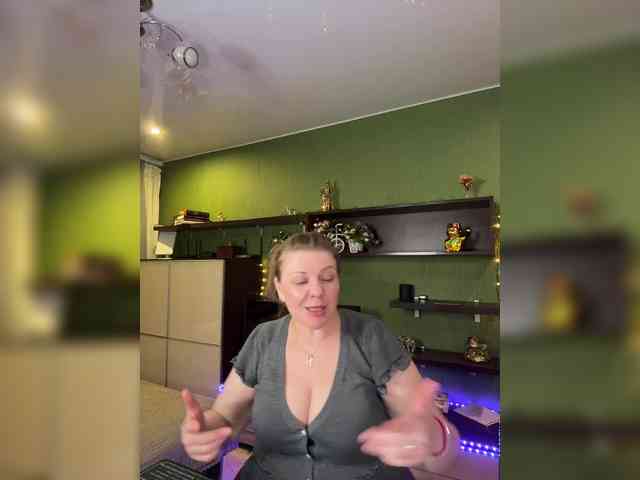 Veronika_Gold webcam