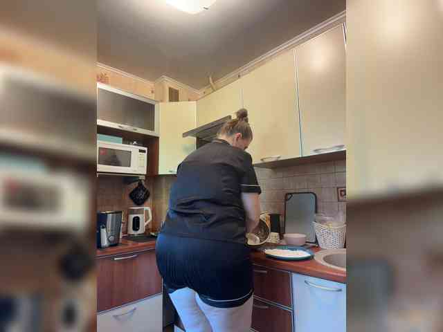 Veronika_Gold webcam
