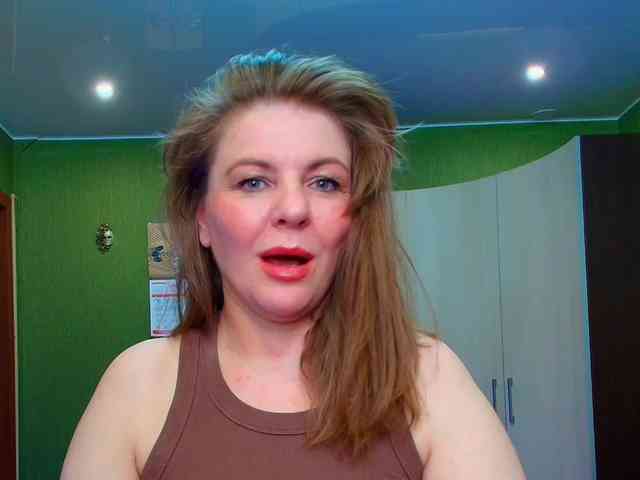 Veronika_Gold webcam
