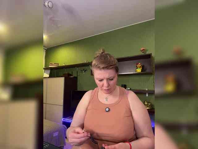 Veronika_Gold webcam