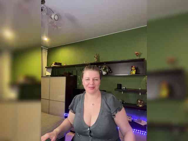 Veronika_Gold webcam