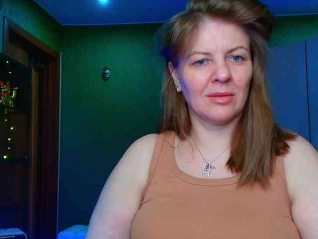 Veronika_Gold webcam