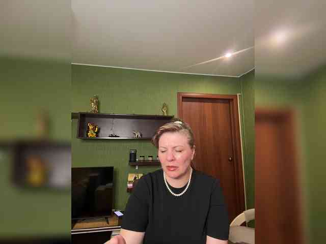 Veronika_Gold webcam