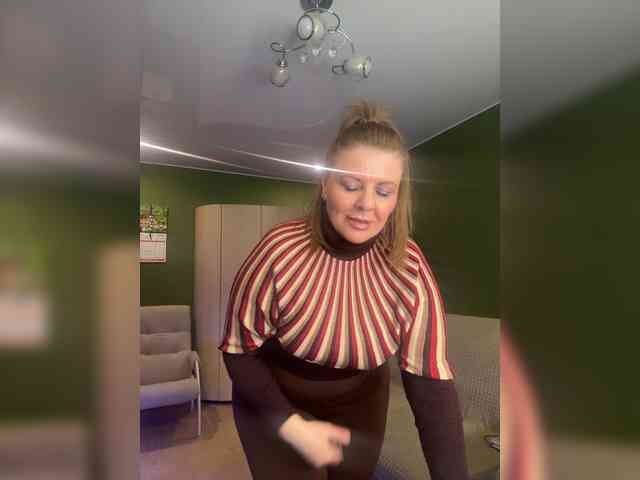 Veronika_Gold webcam