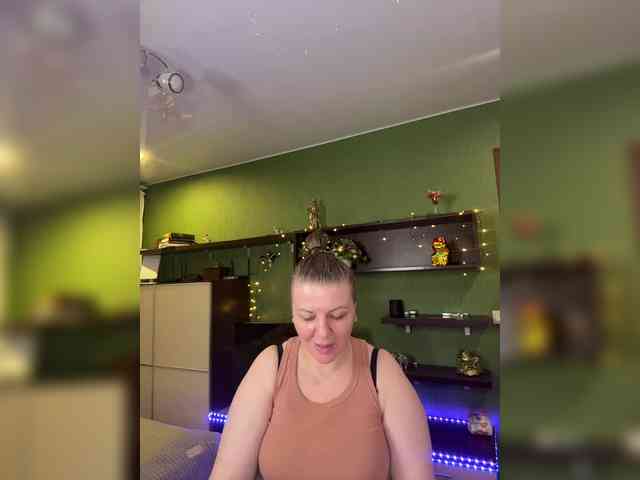 Veronika_Gold webcam