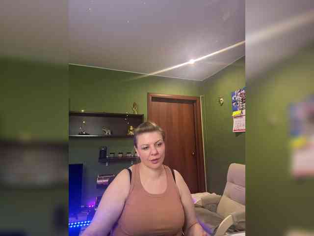 Veronika_Gold webcam