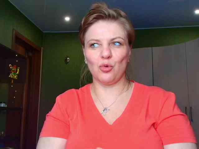 Veronika_Gold webcam