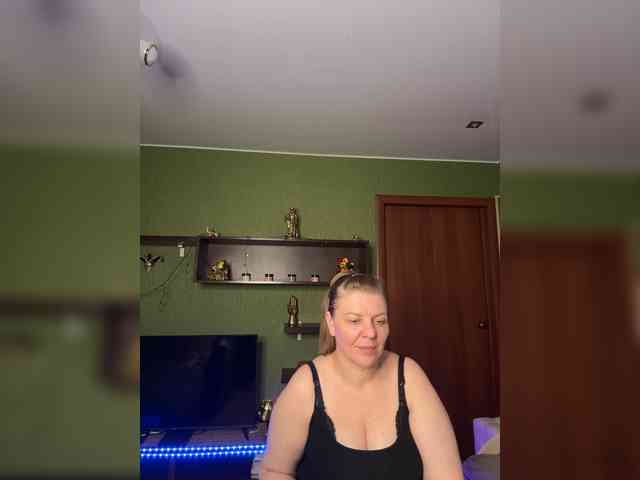 Veronika_Gold webcam