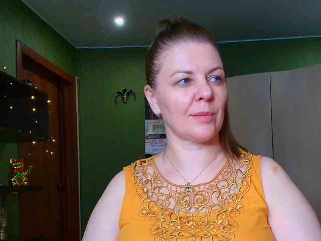 Veronika_Gold webcam