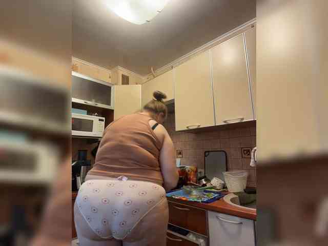 Veronika_Gold webcam