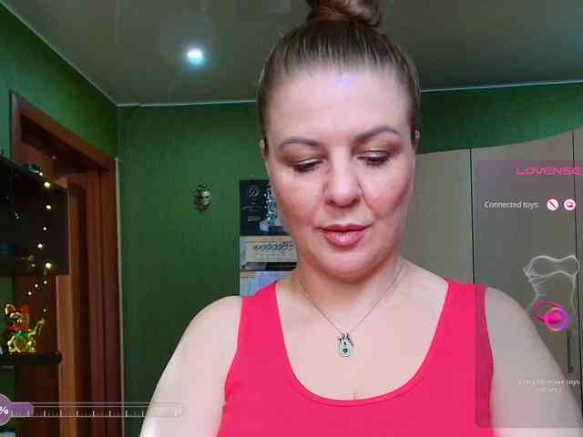 Veronika_Gold webcam