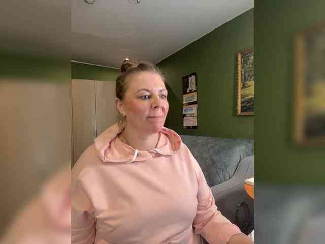 Veronika_Gold webcam