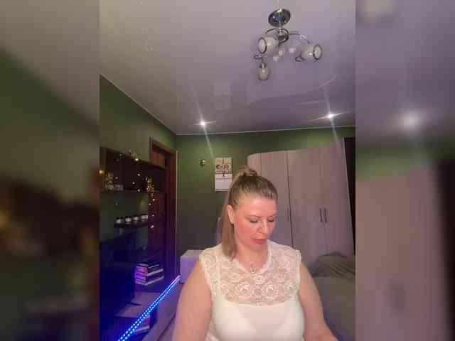 Veronika_Gold webcam