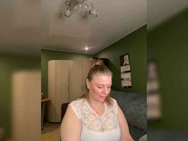 Veronika_Gold webcam