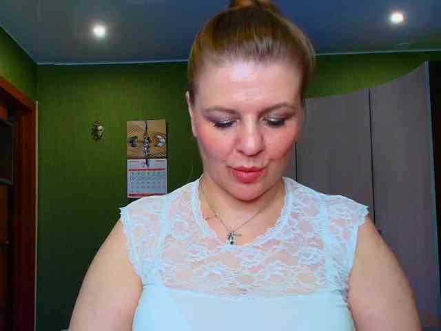 Veronika_Gold webcam