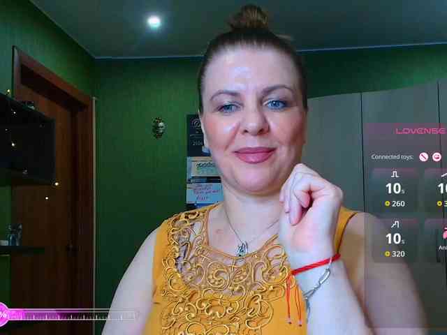Veronika_Gold webcam