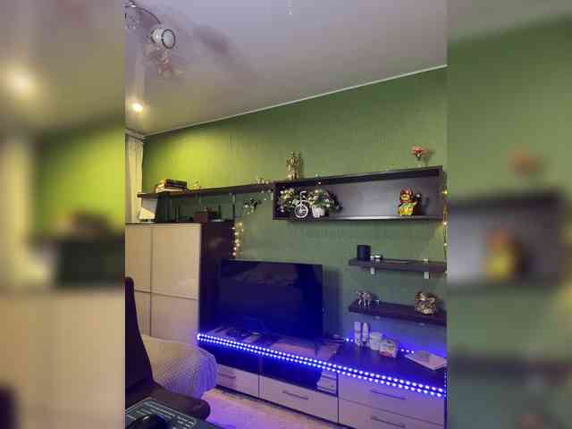 Veronika_Gold webcam