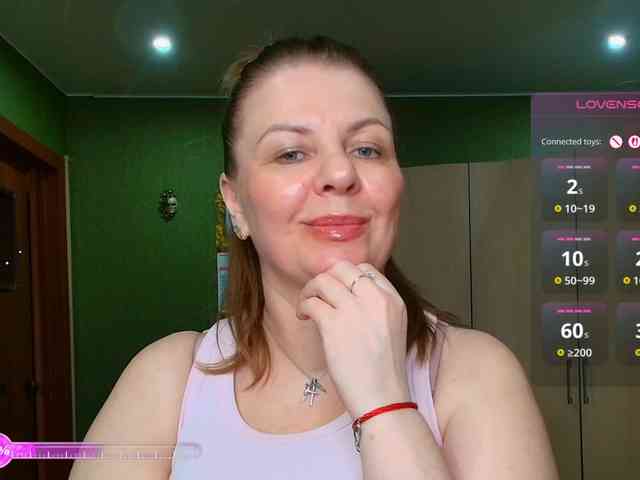 Veronika_Gold webcam