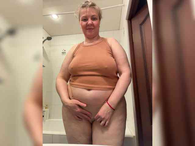 Veronika_Gold webcam