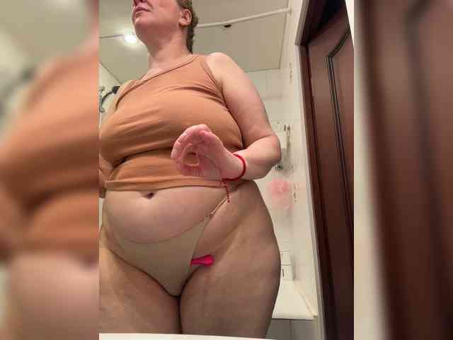 Veronika_Gold webcam