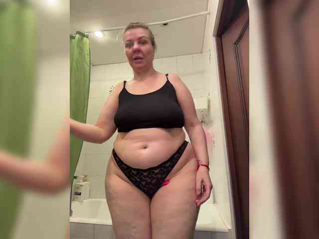 Veronika_Gold webcam