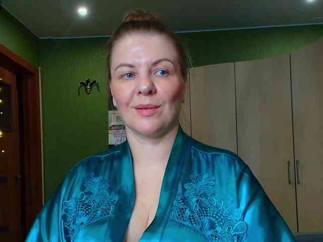 Veronika_Gold webcam