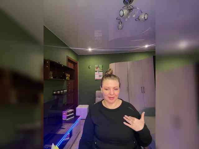 Veronika_Gold webcam
