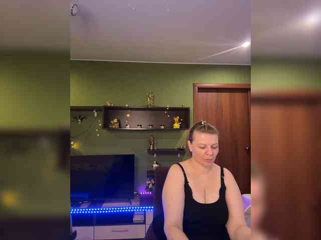 Veronika_Gold webcam