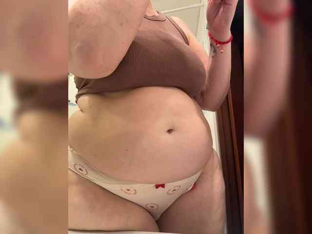 Veronika_Gold webcam