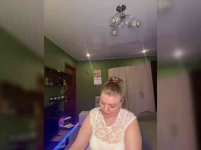 Veronika_Gold webcam