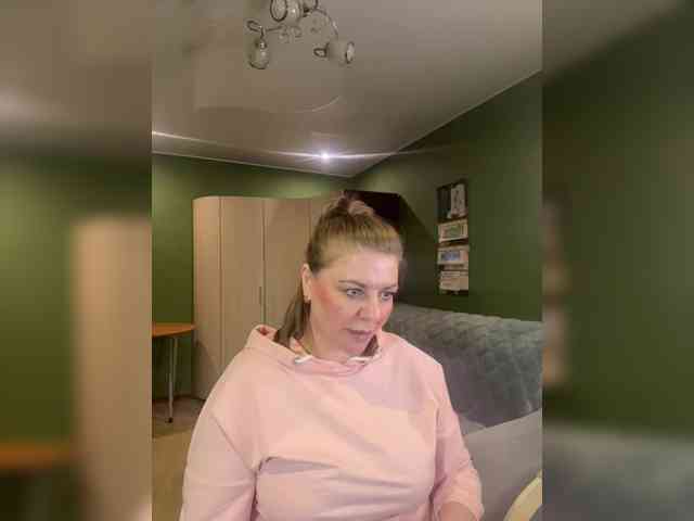 Veronika_Gold webcam