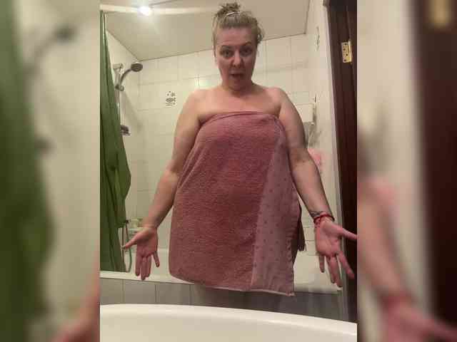 Veronika_Gold webcam