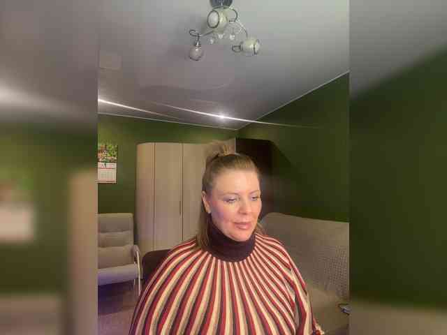 Veronika_Gold webcam