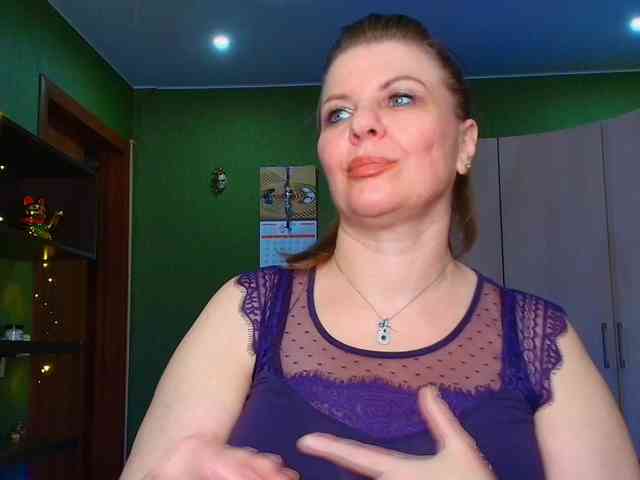 Veronika_Gold webcam