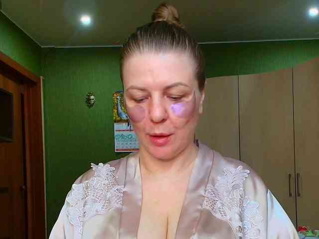 Veronika_Gold webcam