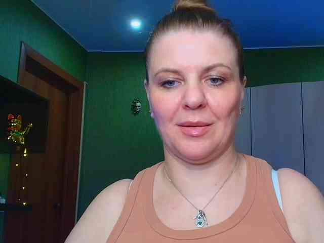 Veronika_Gold webcam