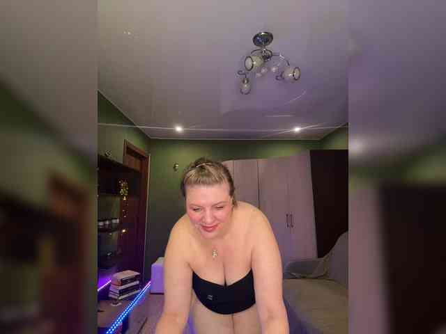 Veronika_Gold webcam