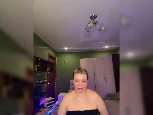 Veronika_Gold webcam